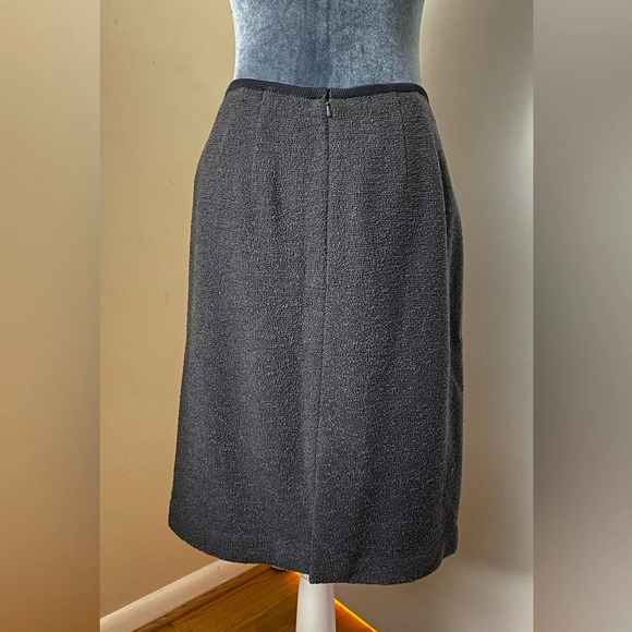 Linda Allard Ellen Tracy Wool Textured Skirt Size 6P - Picture 2 of 7